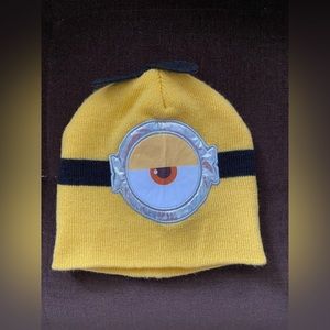 2 Minion hats & 2 Minion buttons bundle deal
